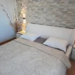 Camelia * Porec